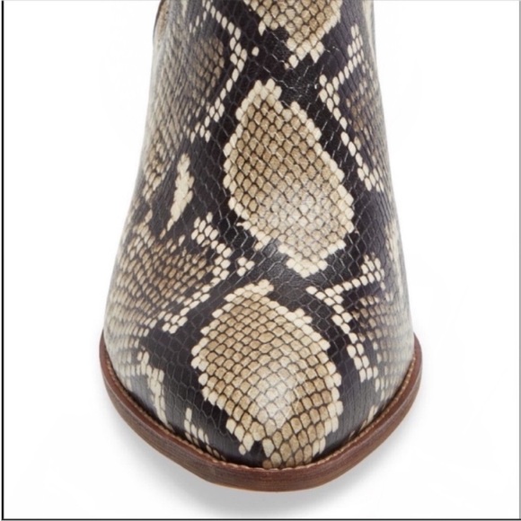 NIB Madewell Sonia Snakeskin Printed Chelsea Boots - Picture 6 of 13